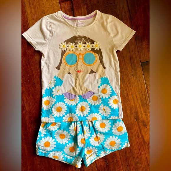 Mini Boden shorts and t-shirt set - Picture 1 of 8